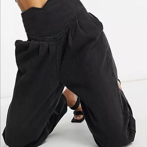 2 Pairs of Missguided high waisted balloon jeans w/ corset waist